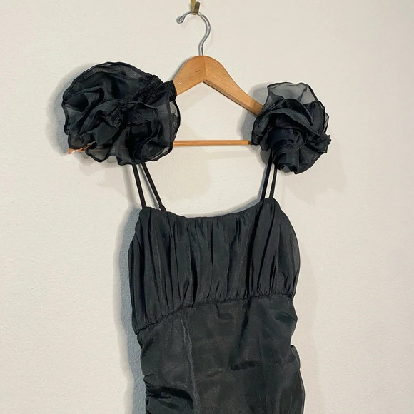 REVOLVE Lovers + Friends Moda Mini Dress in Black - Picture 3 of 9